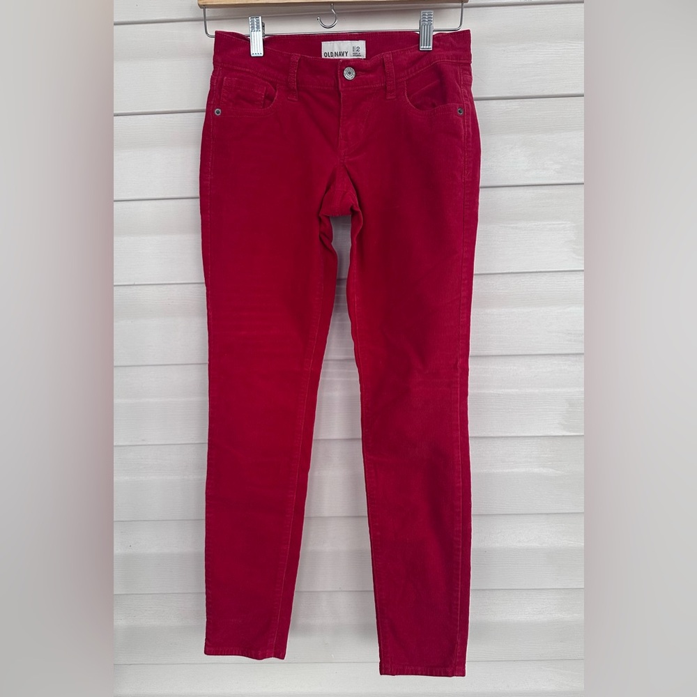 Women's Red Old Navy.  Corduroy Size 2